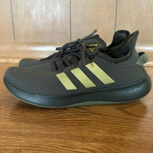 adidas Cloudfoam Shadow Olive/ Olive Strata/ Gold Metallic sneakers